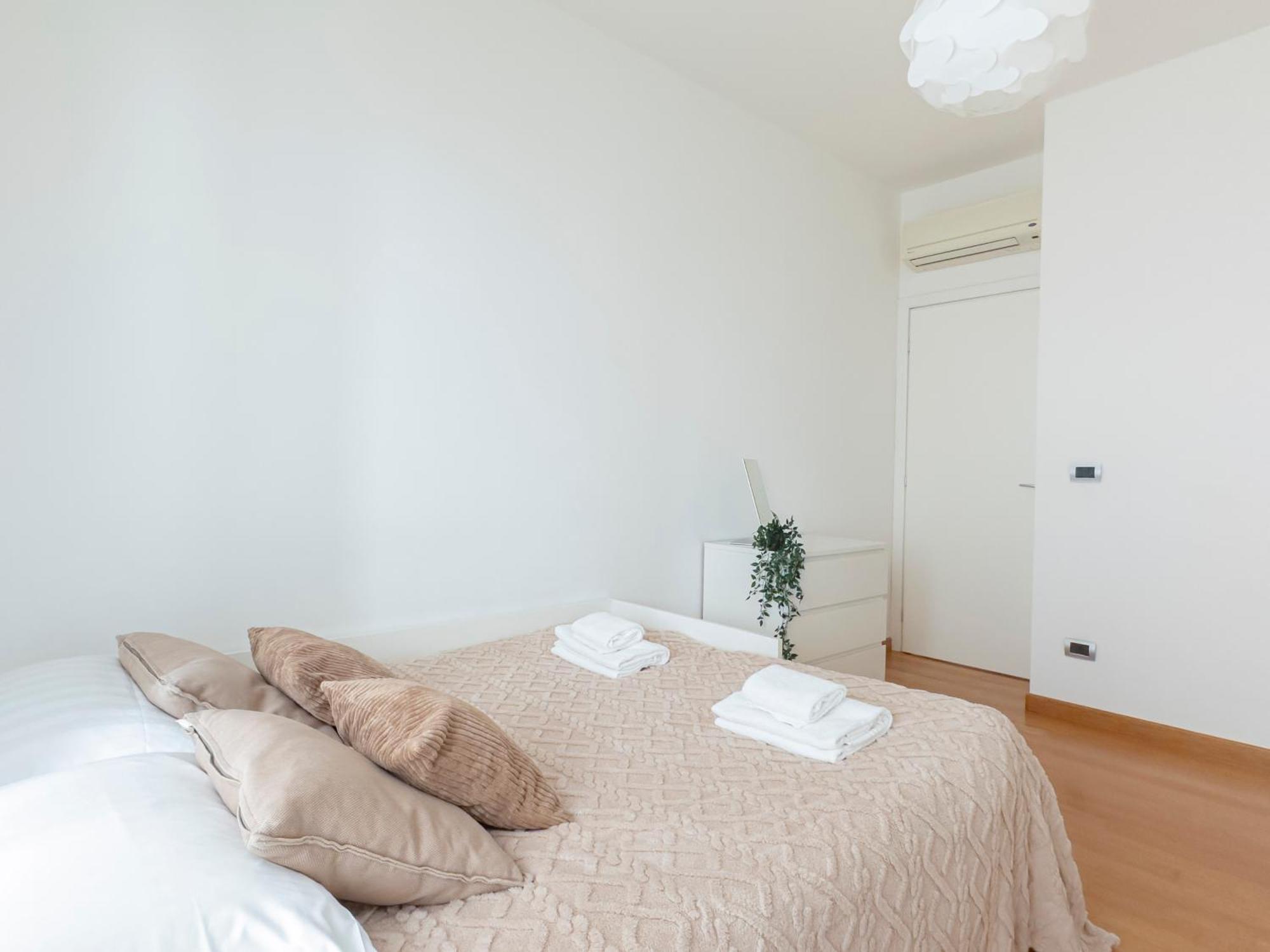 Apartment Luxury - Cesare Battisti 26a San Donato Milanese
